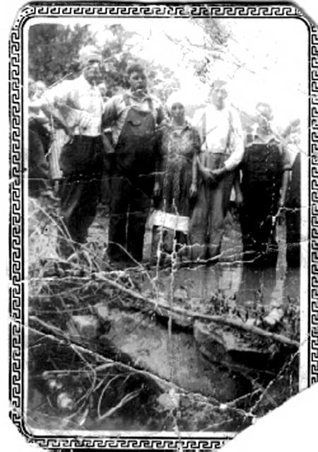 Betty-Howell-Baptizing-small