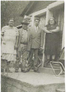 DELLA-BISHOP-EDNA-AND-UNKNO-small