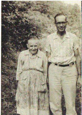 JOE-YATES-AND-ROXIE-YATES-M-small