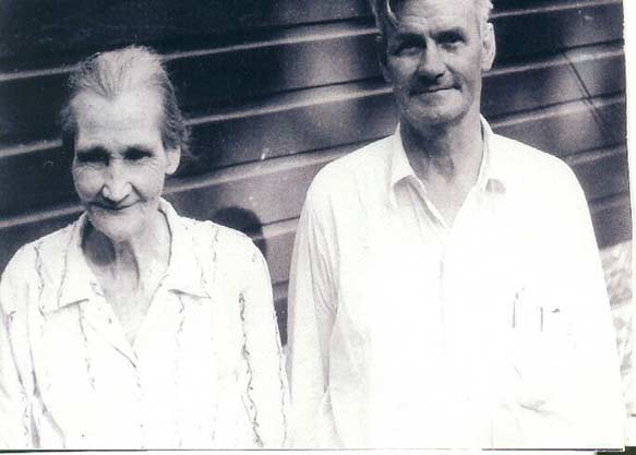 tom-joe-mullins-small