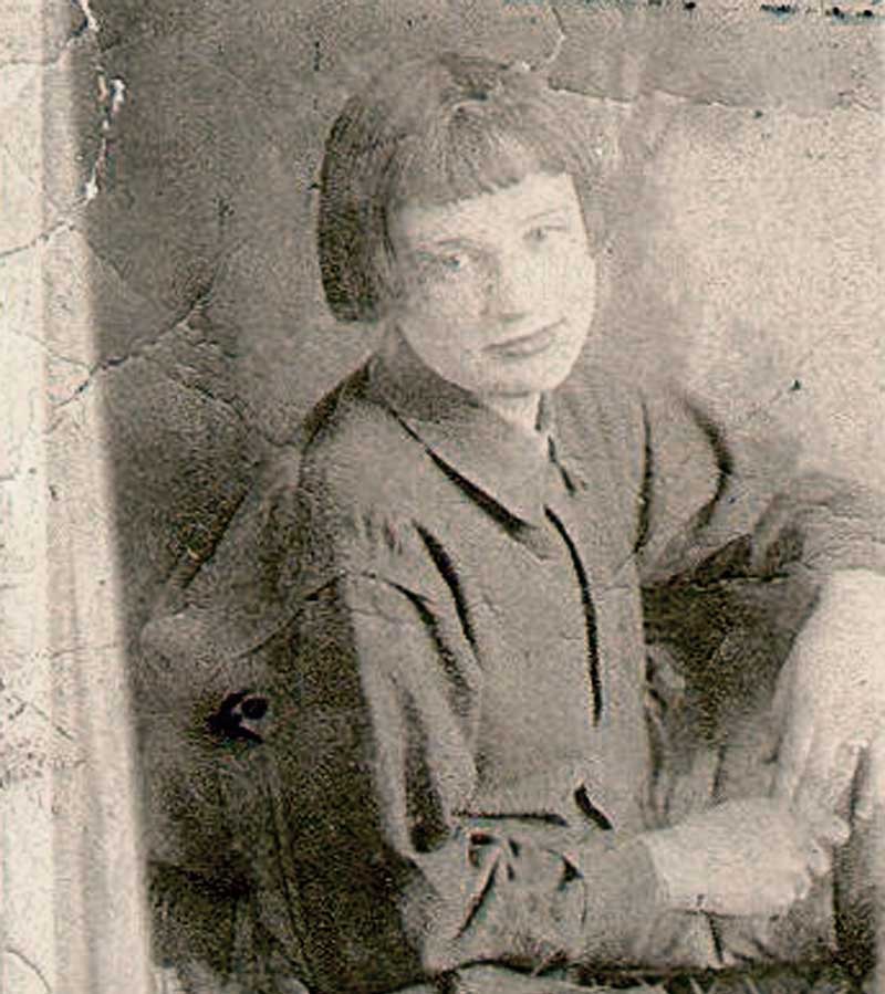 young-Josephine-small