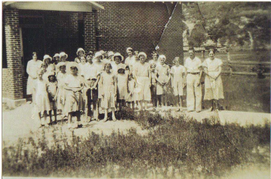 Sunday-School-at-Prater-Creek